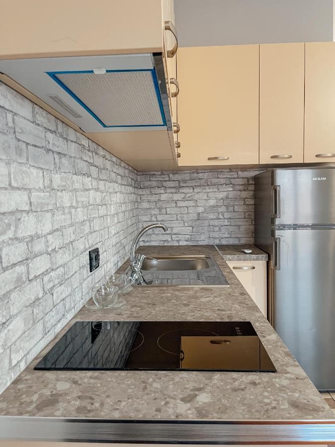 Rooftop Apartments Дуррес Екстер'єр фото
